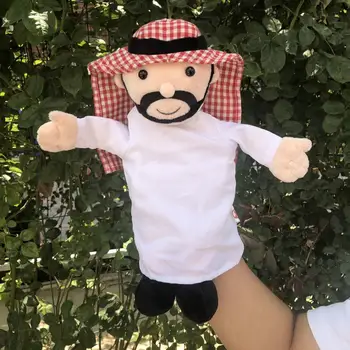 Меки ръчни кукли Петролен магнат Обединените Арабски Емирства Мюсюлманска църква Арабското рокля Гръцки принц Аладин Дубай от Арабски рокля ОАЕ представа